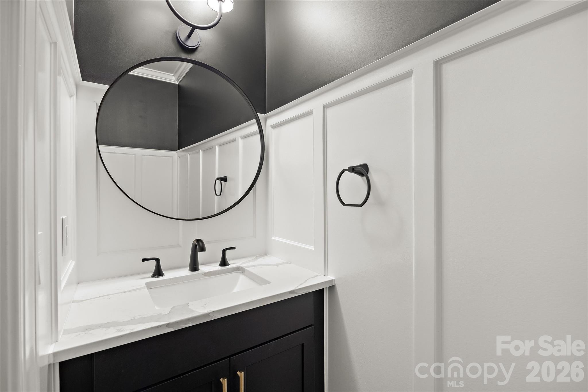 1607 Crestgate Drive — Waxhaw