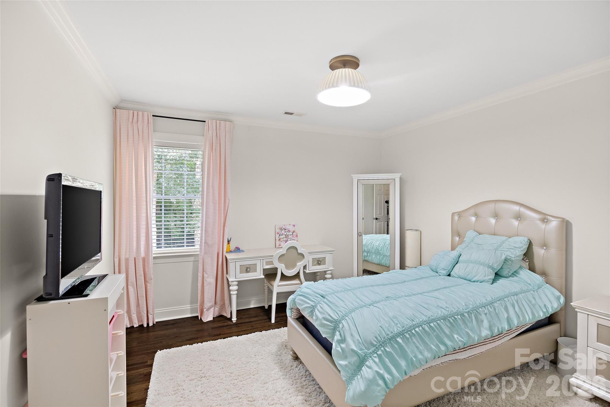 1607 Crestgate Drive — Waxhaw