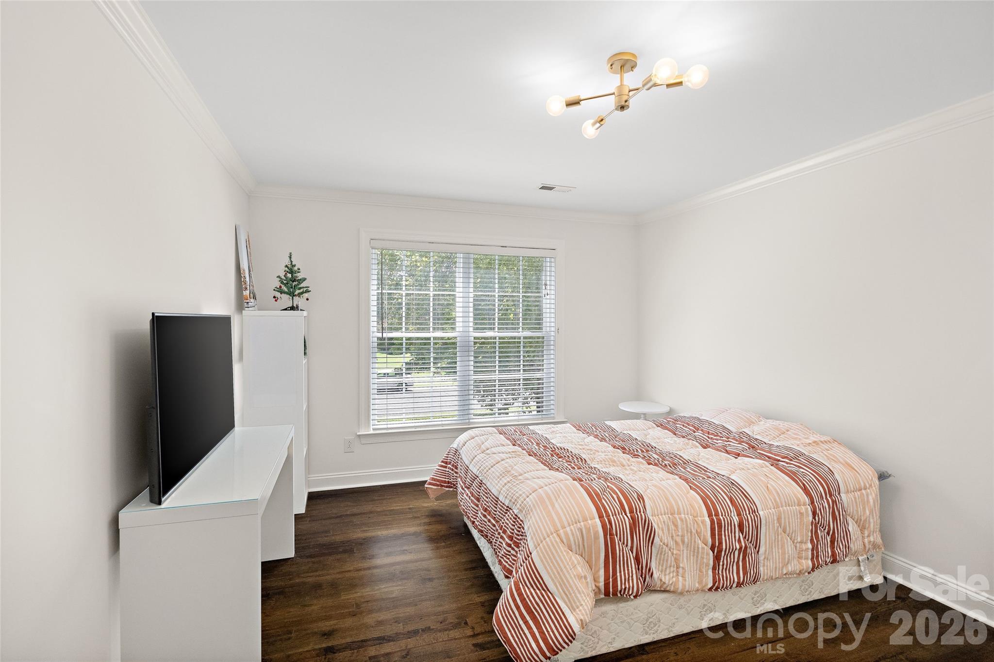 1607 Crestgate Drive — Waxhaw