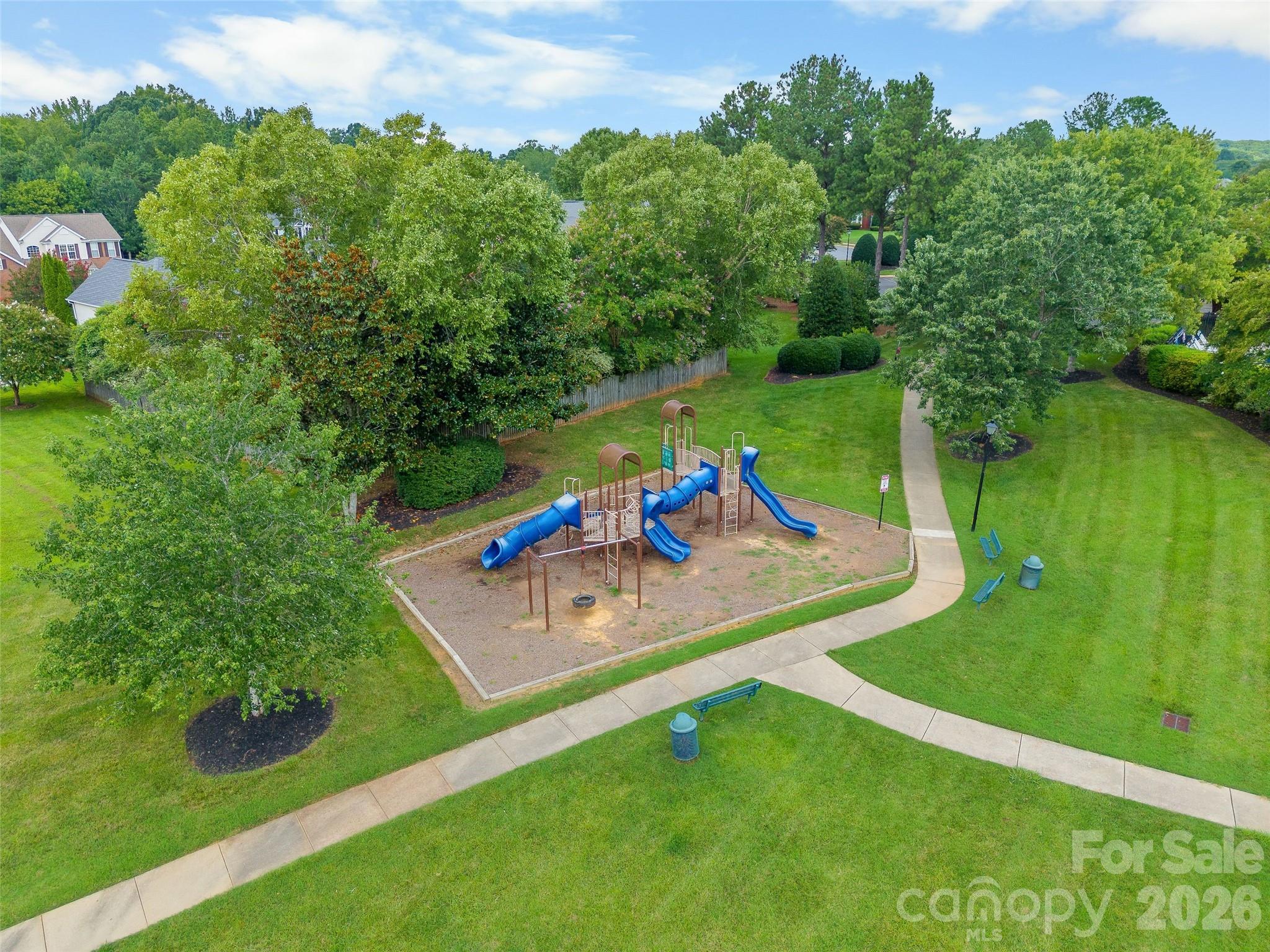 1607 Crestgate Drive — Waxhaw