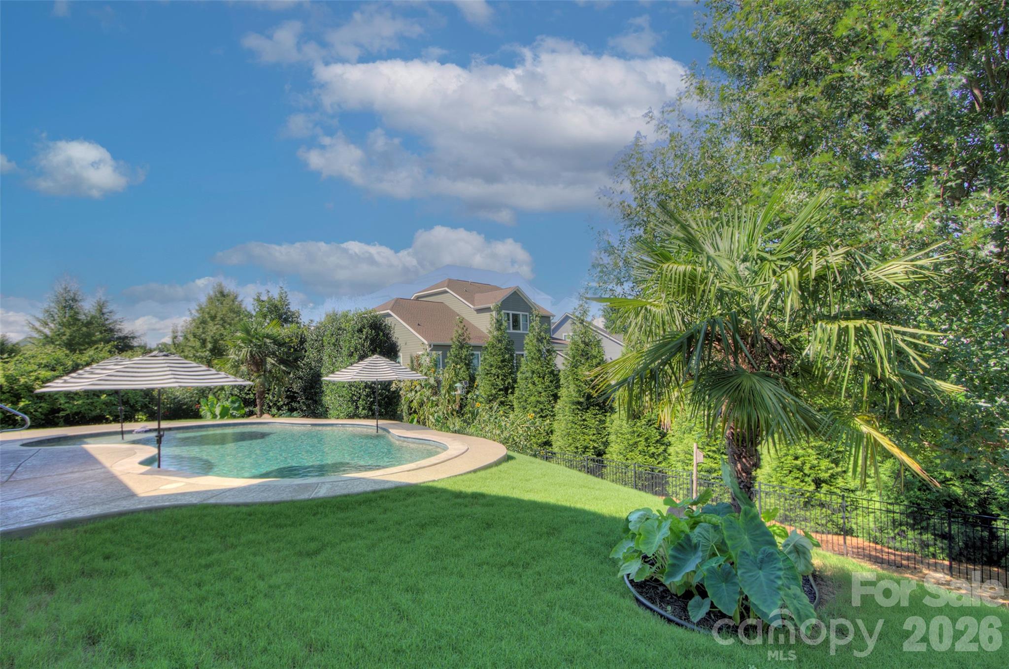 12909 Sandpiper Grove Court — Charlotte