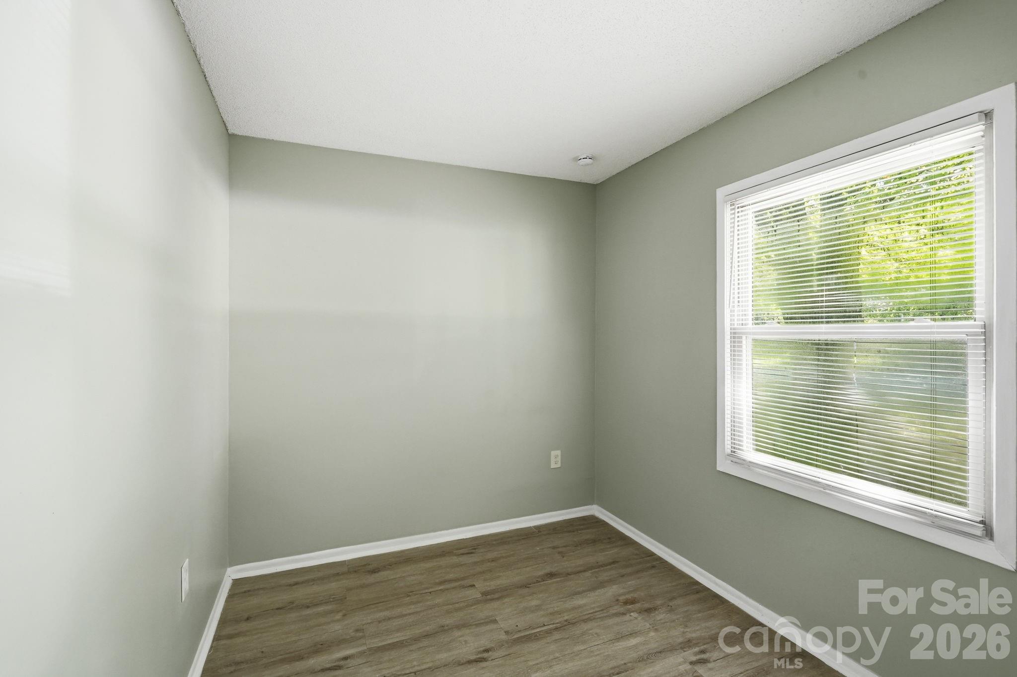1501 Whisnant Street — Charlotte