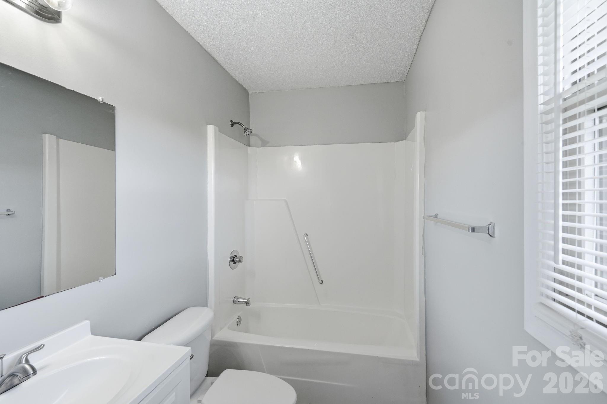1501 Whisnant Street — Charlotte