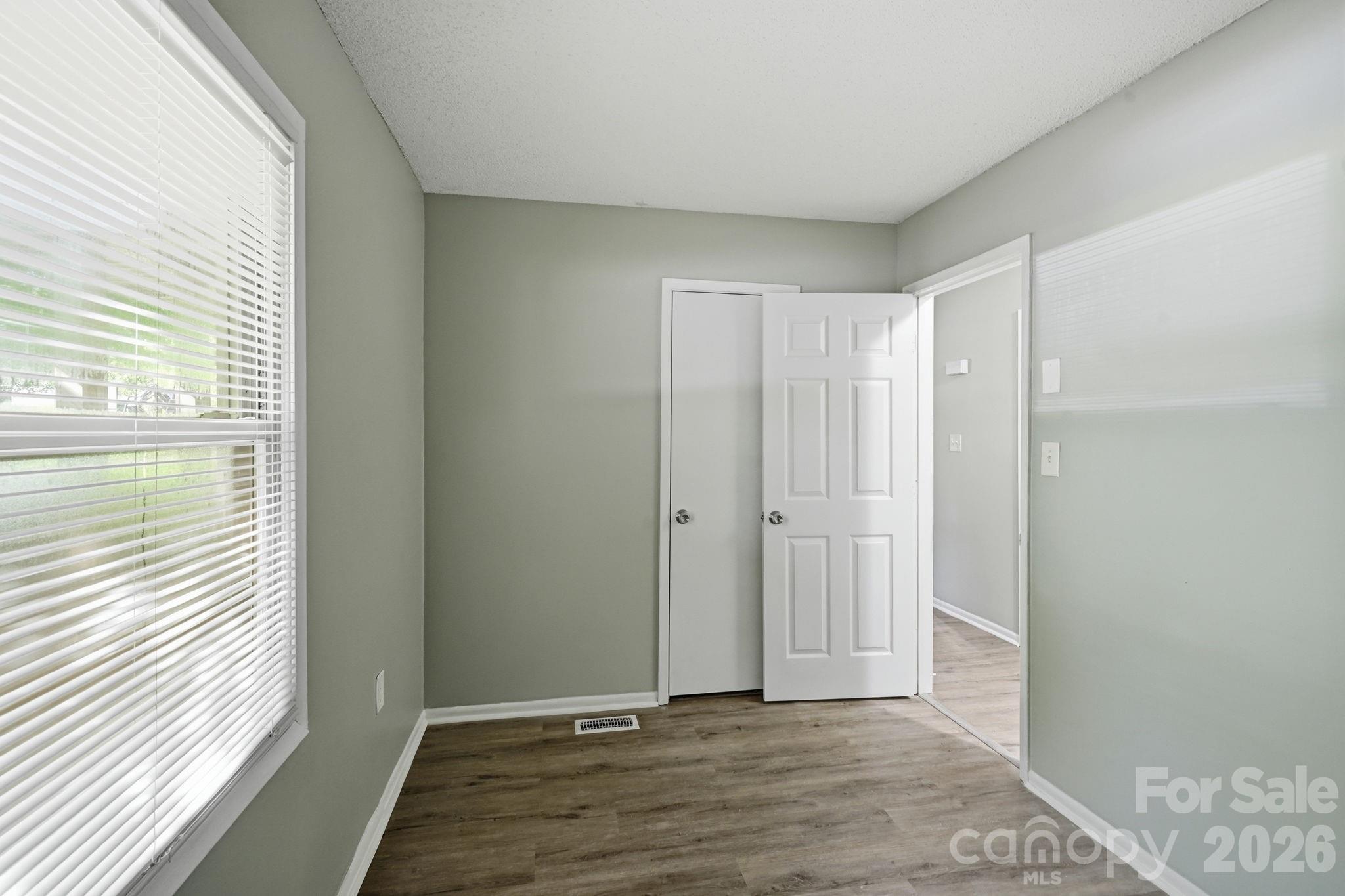 1501 Whisnant Street — Charlotte