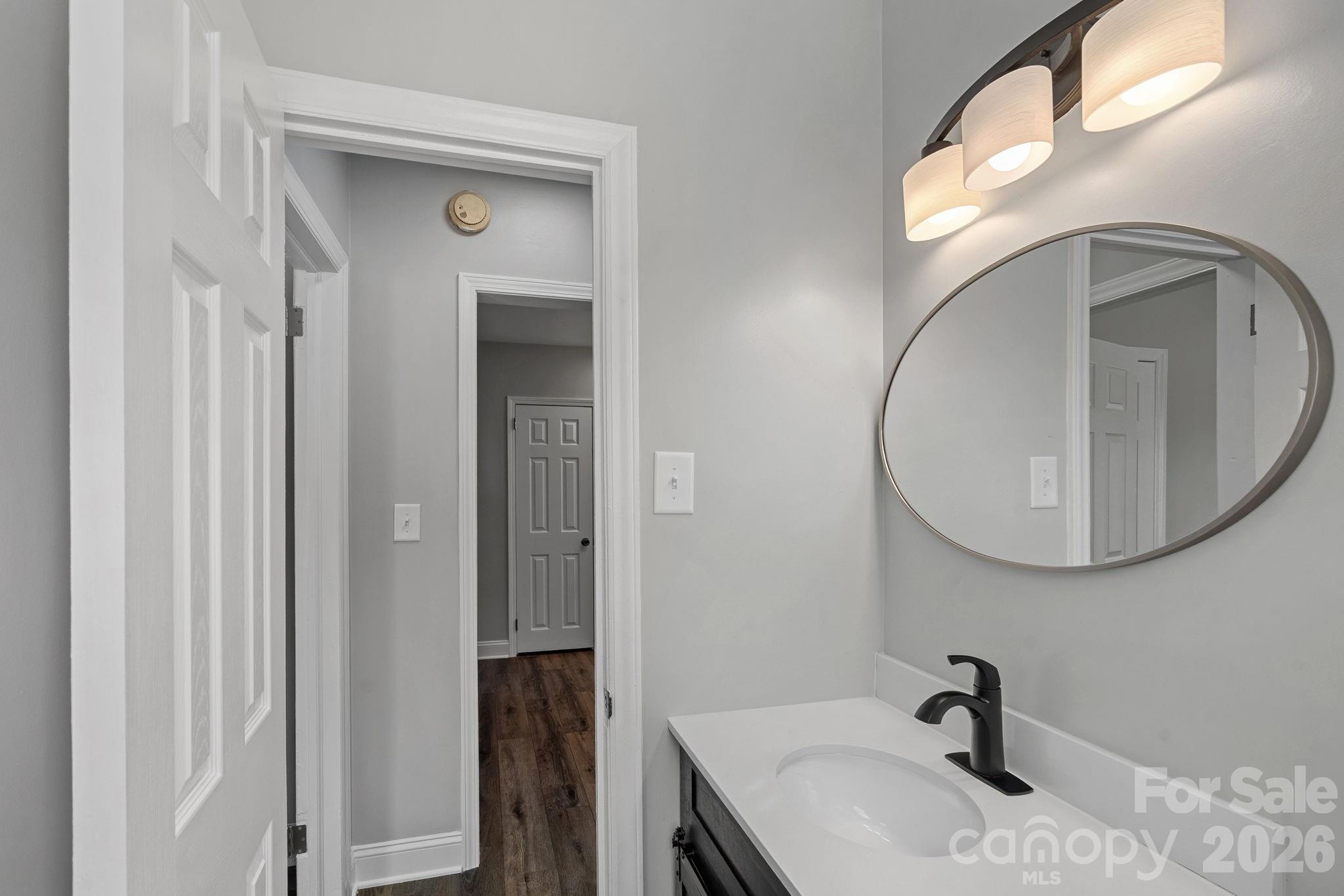 2561 Lumina Avenue — Charlotte