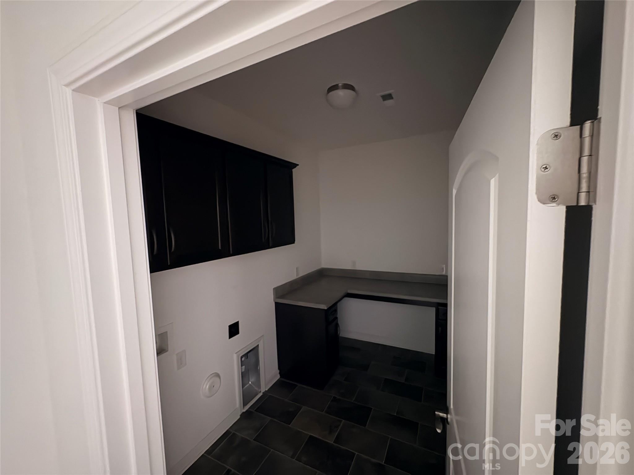 5239 Admirals Landing — Lancaster