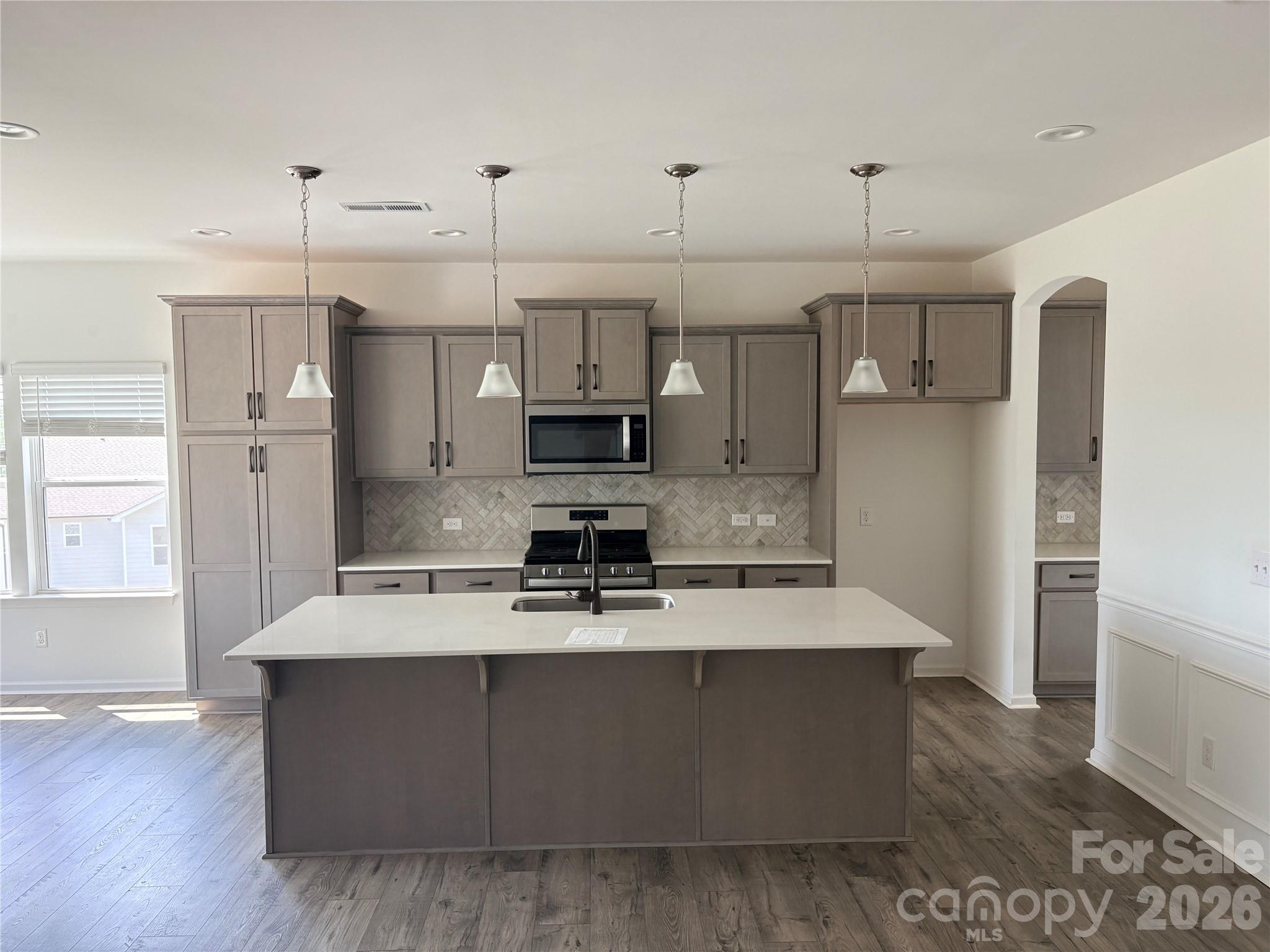 5239 Admirals Landing — Lancaster