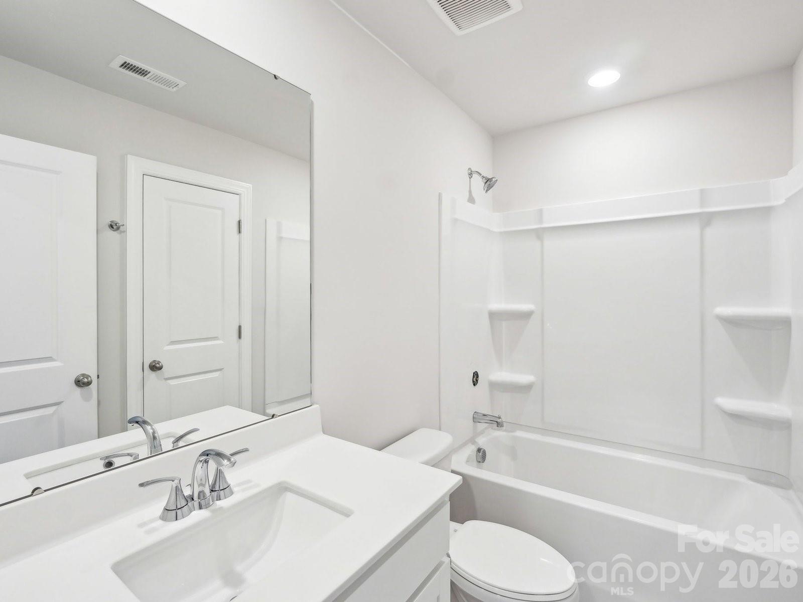 3073 14TH Avenue NE — Conover