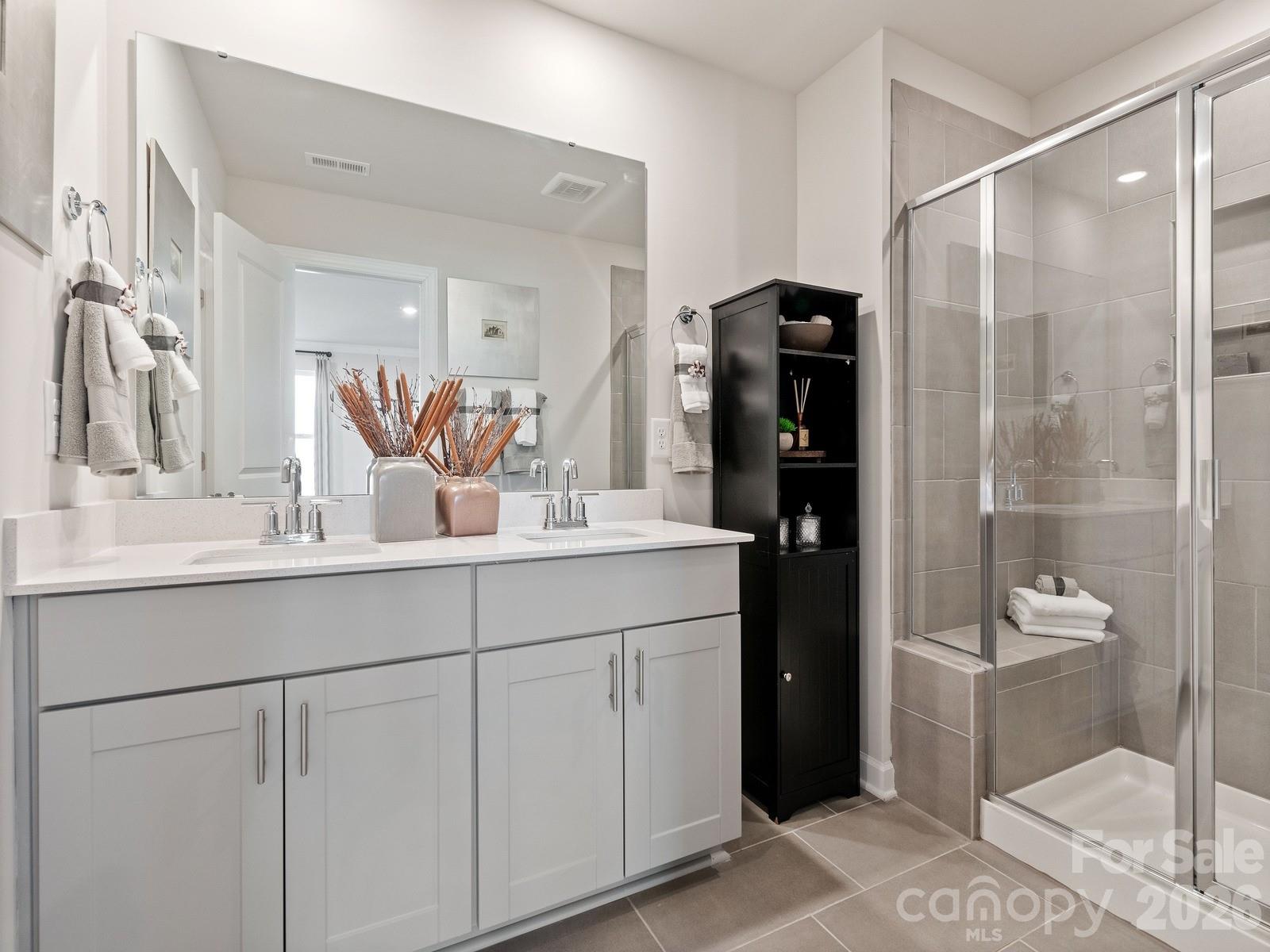 9049 Foggy Brook Loop — Charlotte