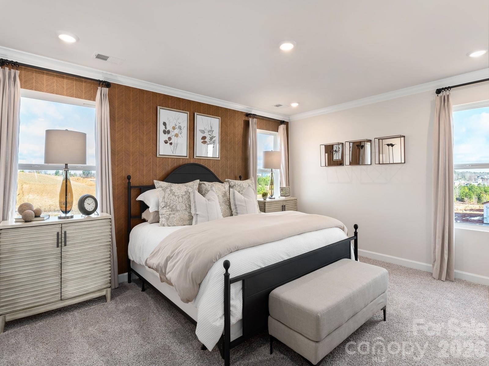 9049 Foggy Brook Loop — Charlotte