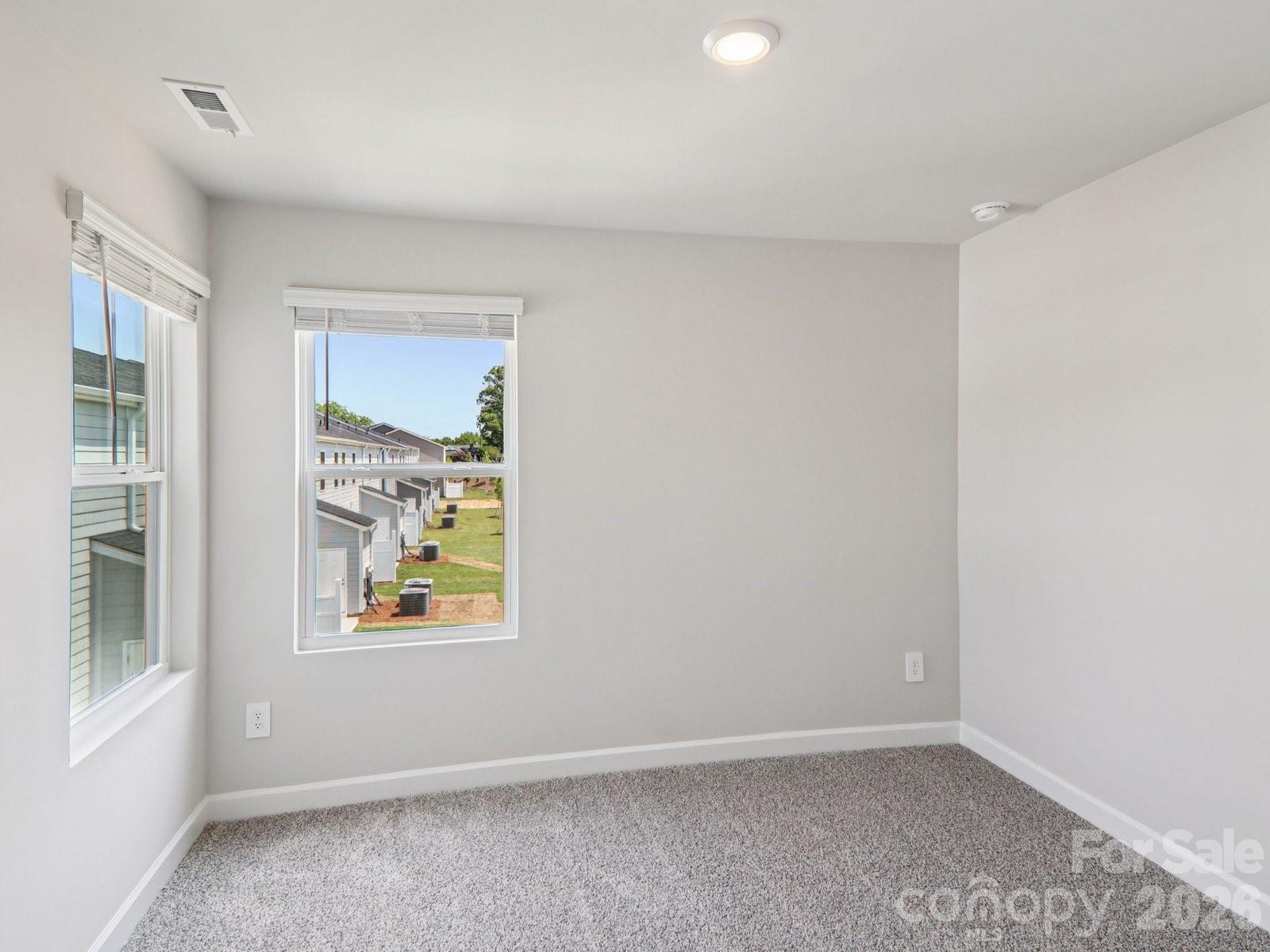9049 Foggy Brook Loop — Charlotte
