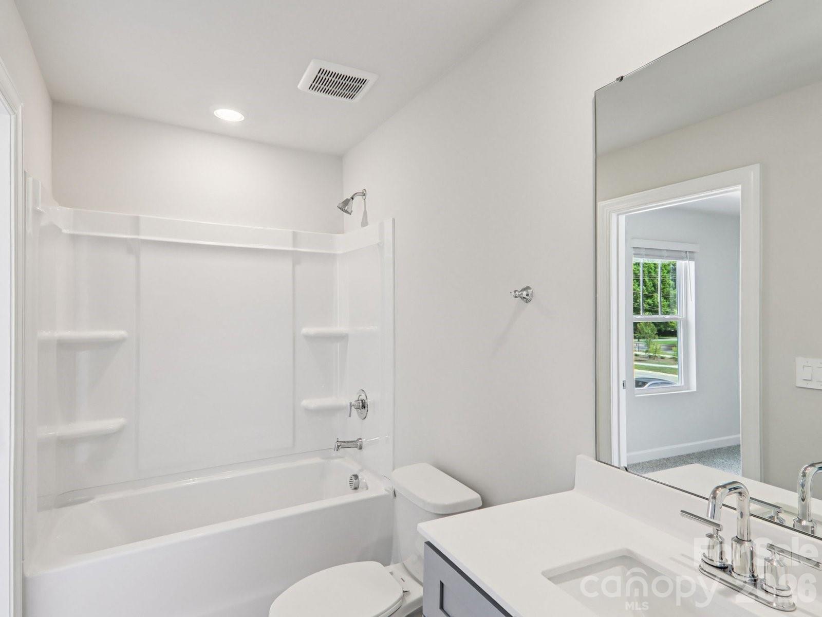 9049 Foggy Brook Loop — Charlotte