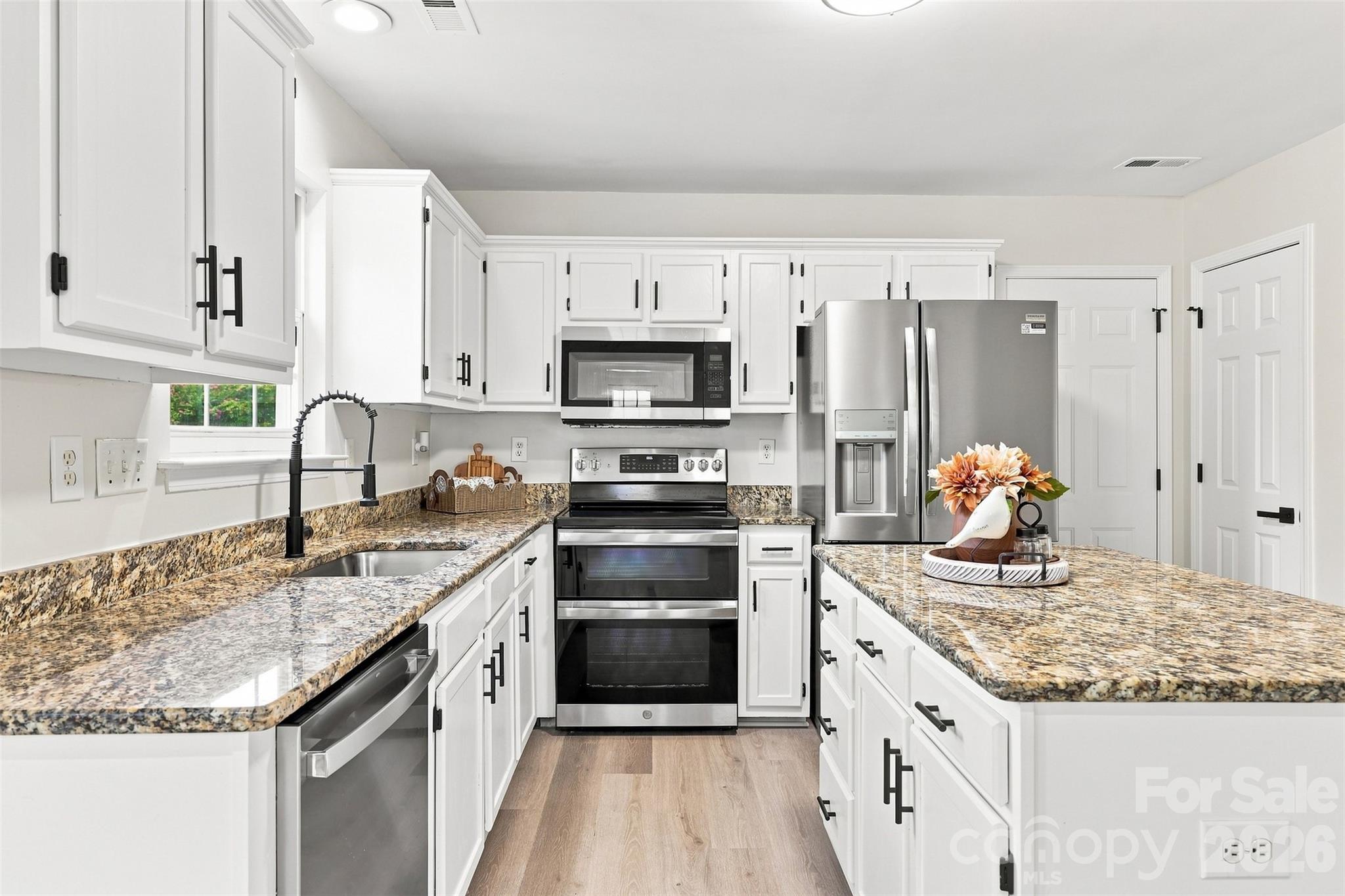 505 Whitehead Court — Fort Mill