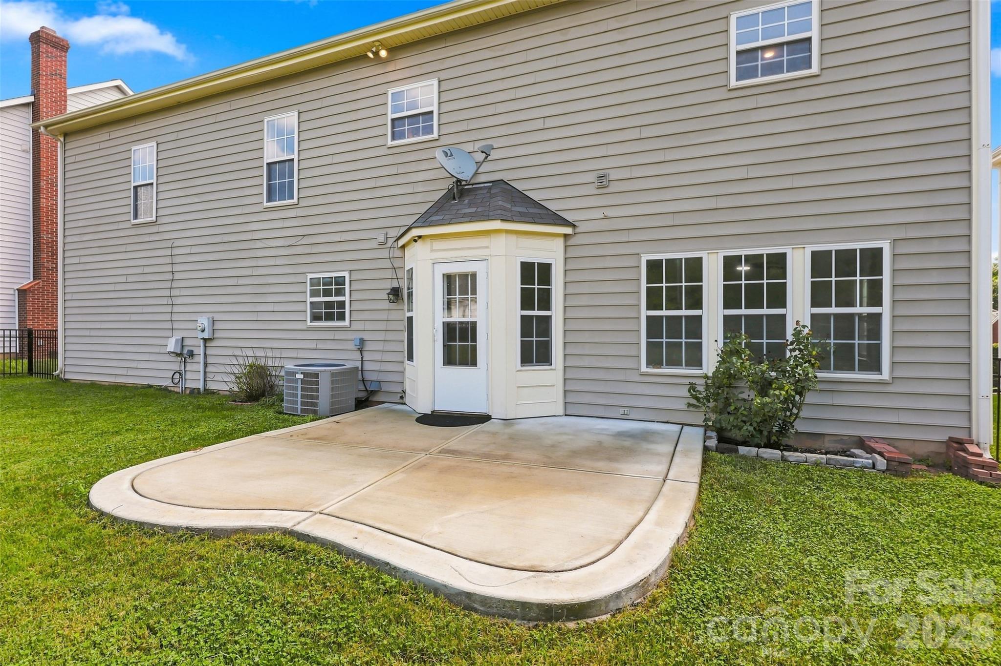 505 Whitehead Court — Fort Mill