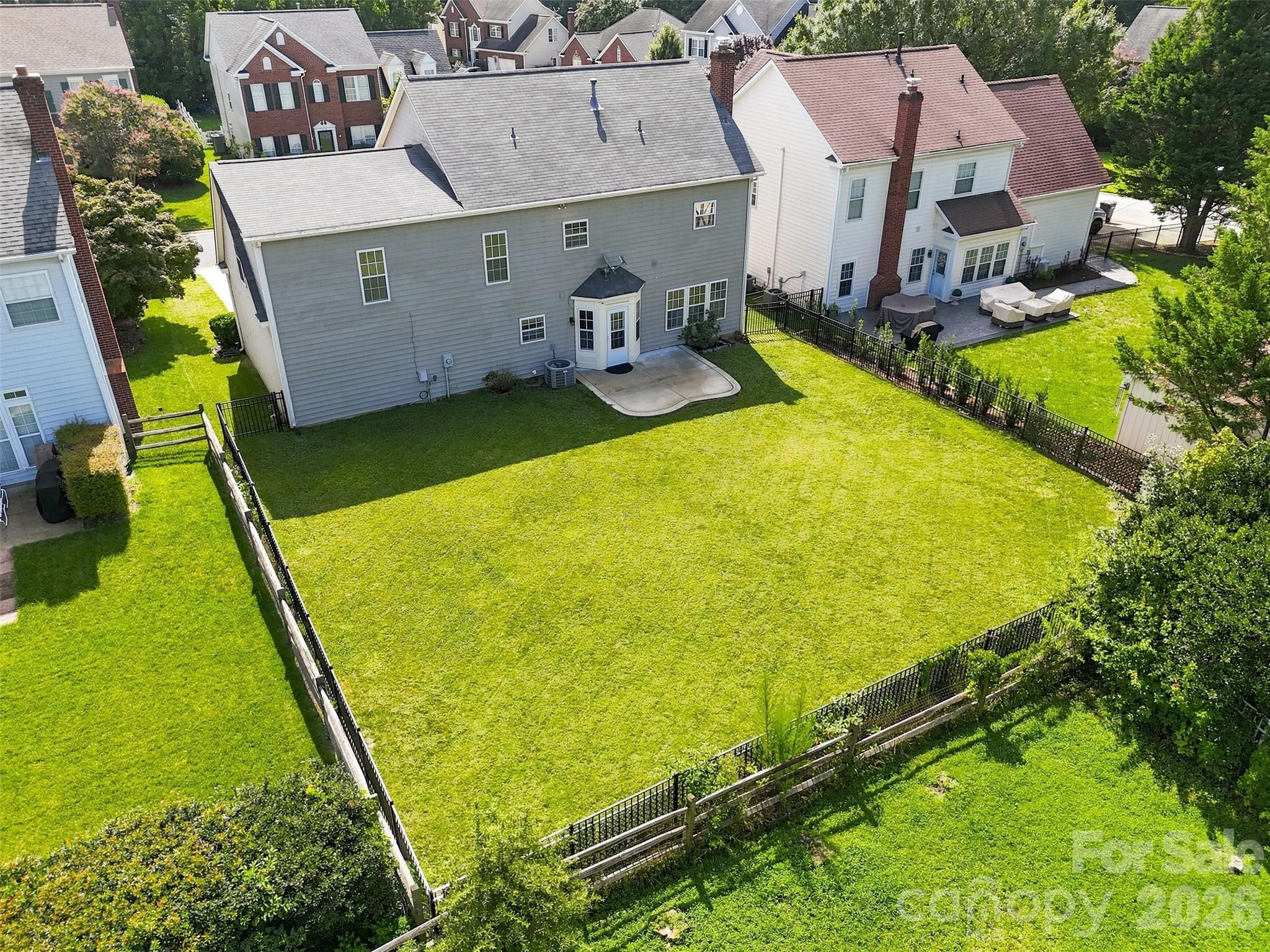 505 Whitehead Court — Fort Mill