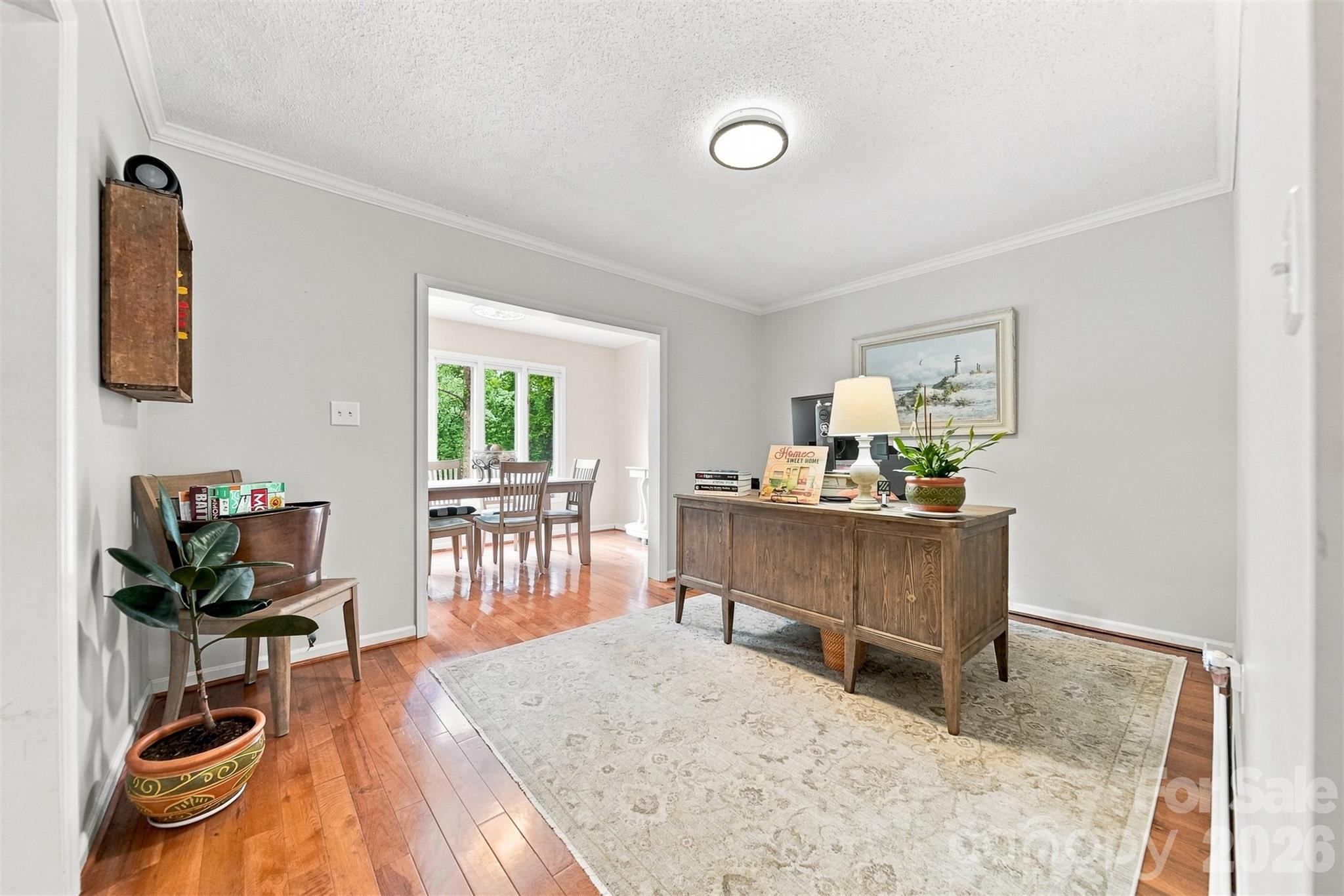 1007 21st Avenue NE — Hickory