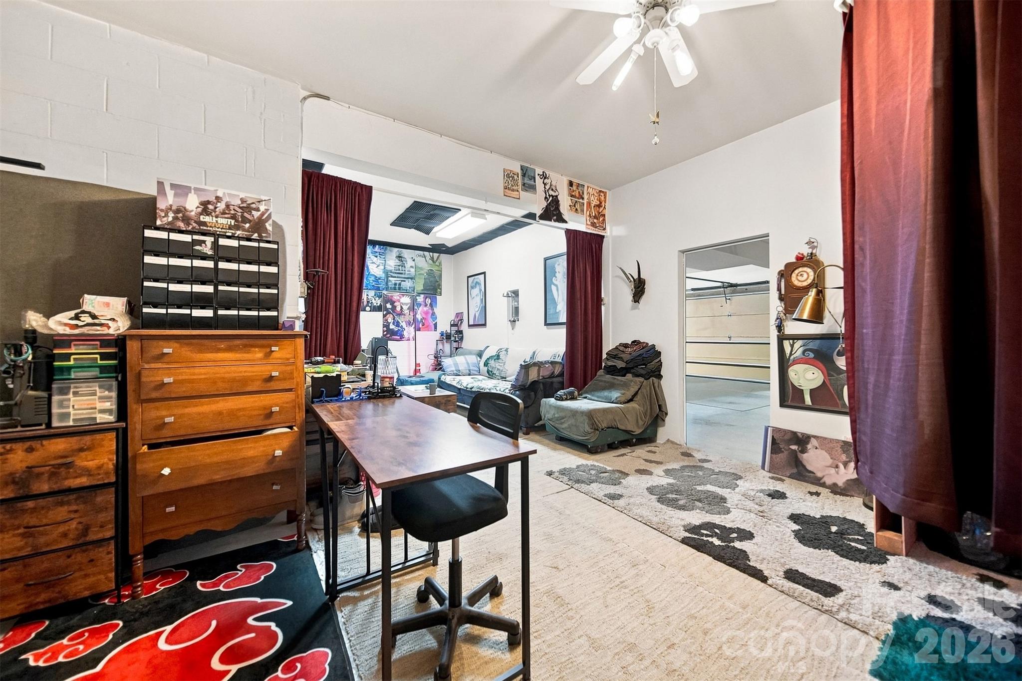 1007 21st Avenue NE — Hickory