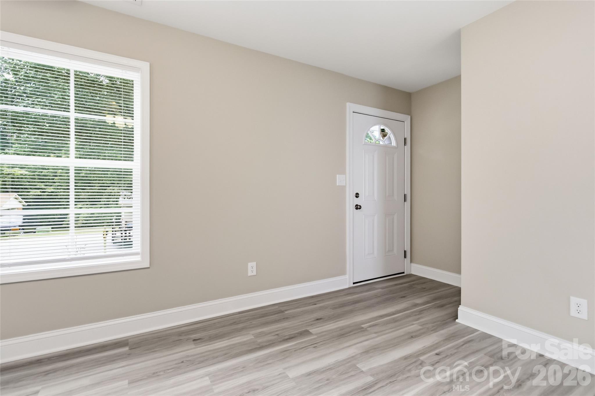412 E Mclelland Avenue — Mooresville