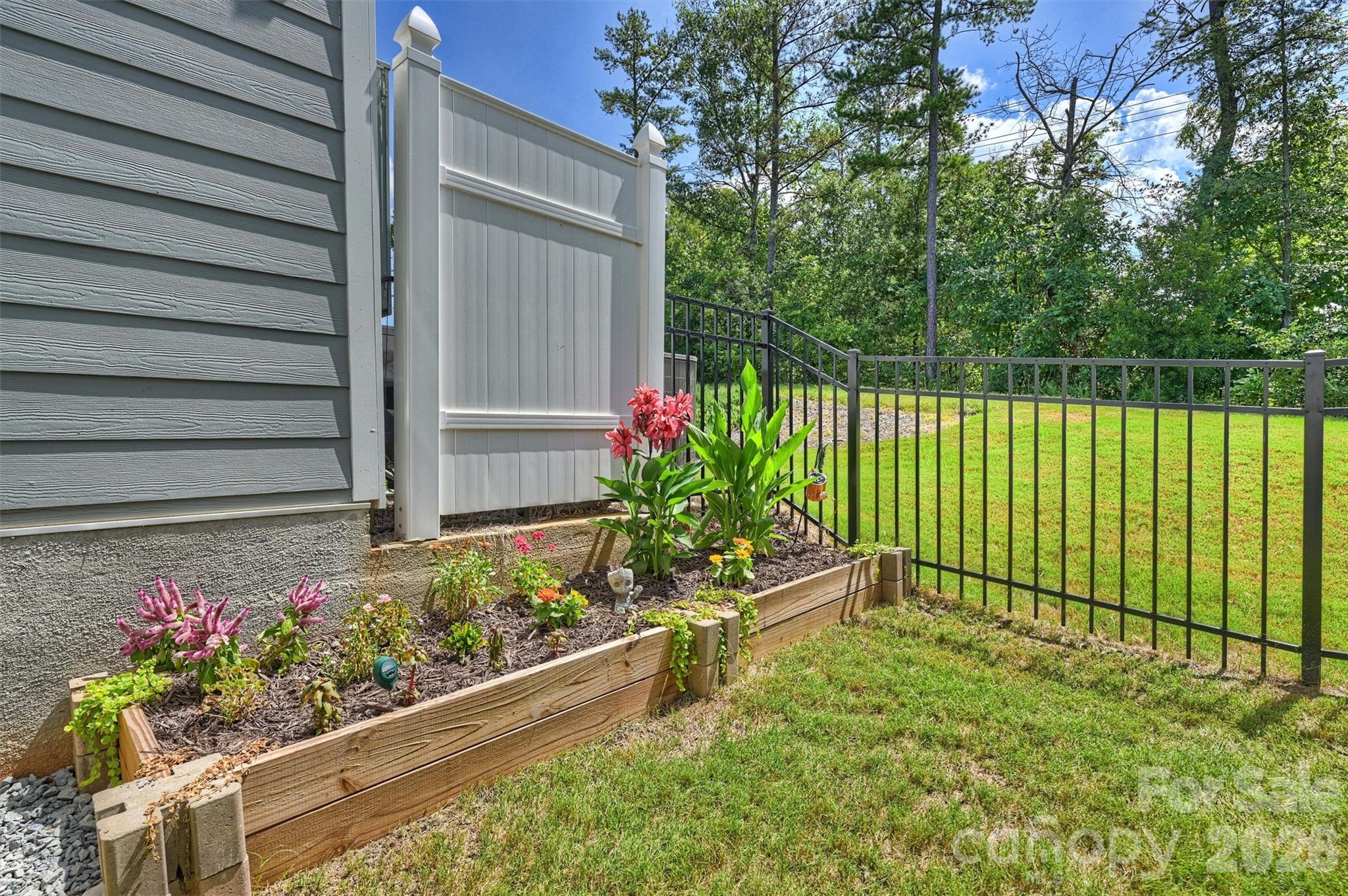 2513 Greenmarket Drive — Charlotte