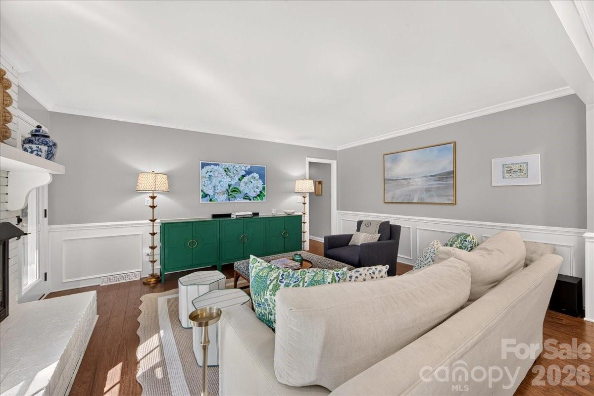 401 Kingsley Drive — Charlotte