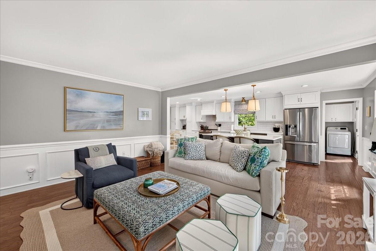 401 Kingsley Drive — Charlotte