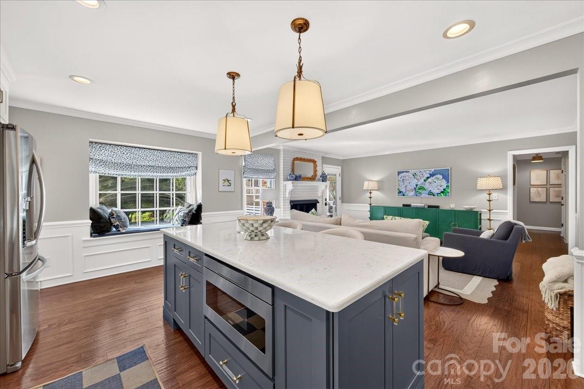 401 Kingsley Drive — Charlotte