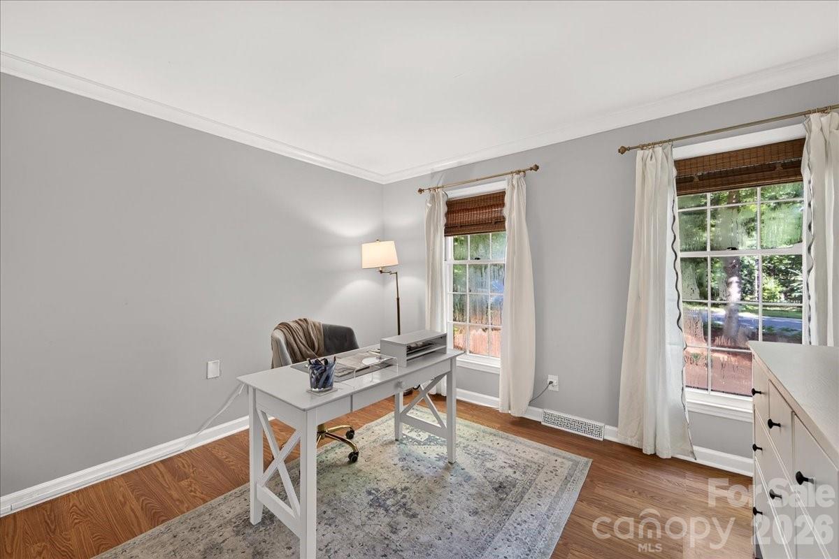 401 Kingsley Drive — Charlotte