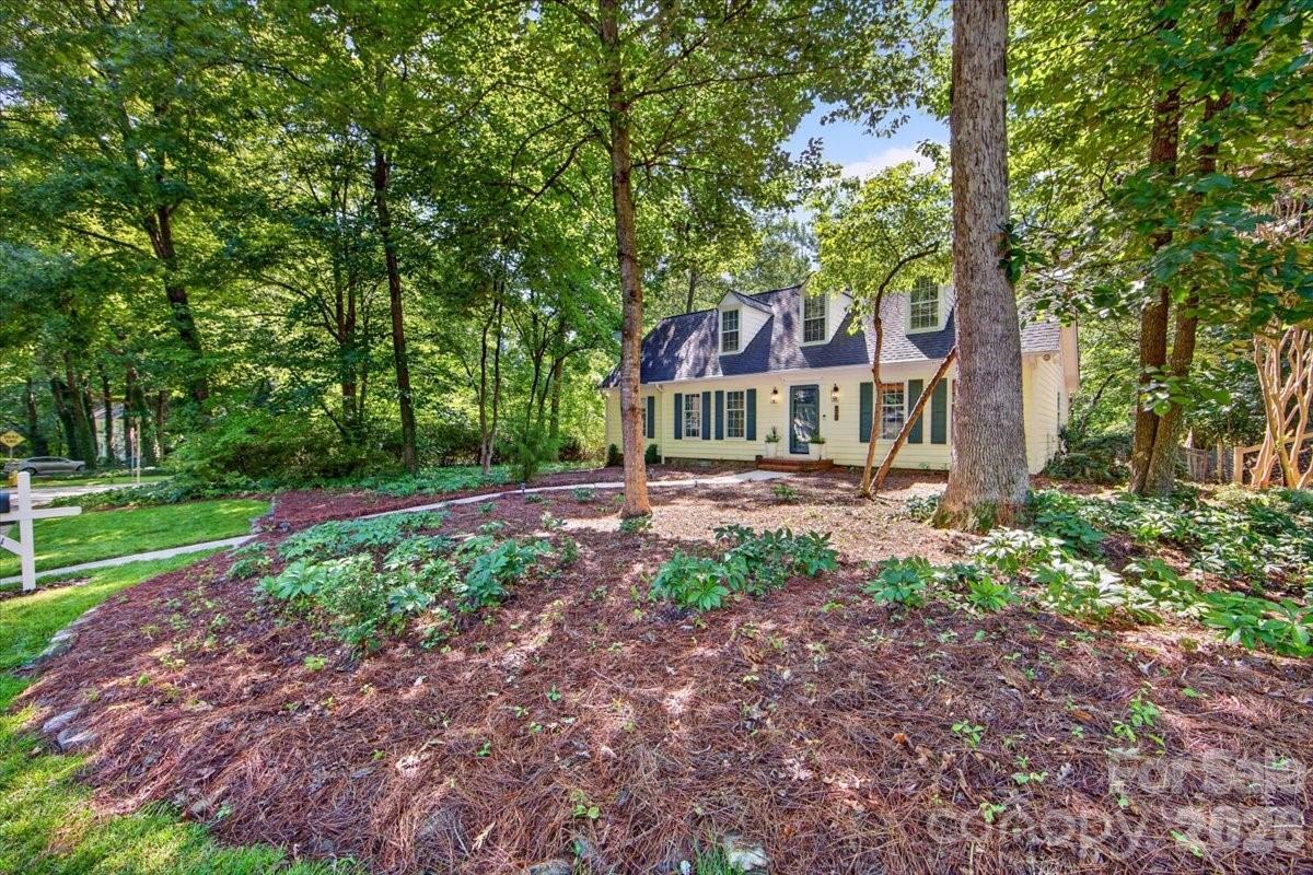 401 Kingsley Drive — Charlotte