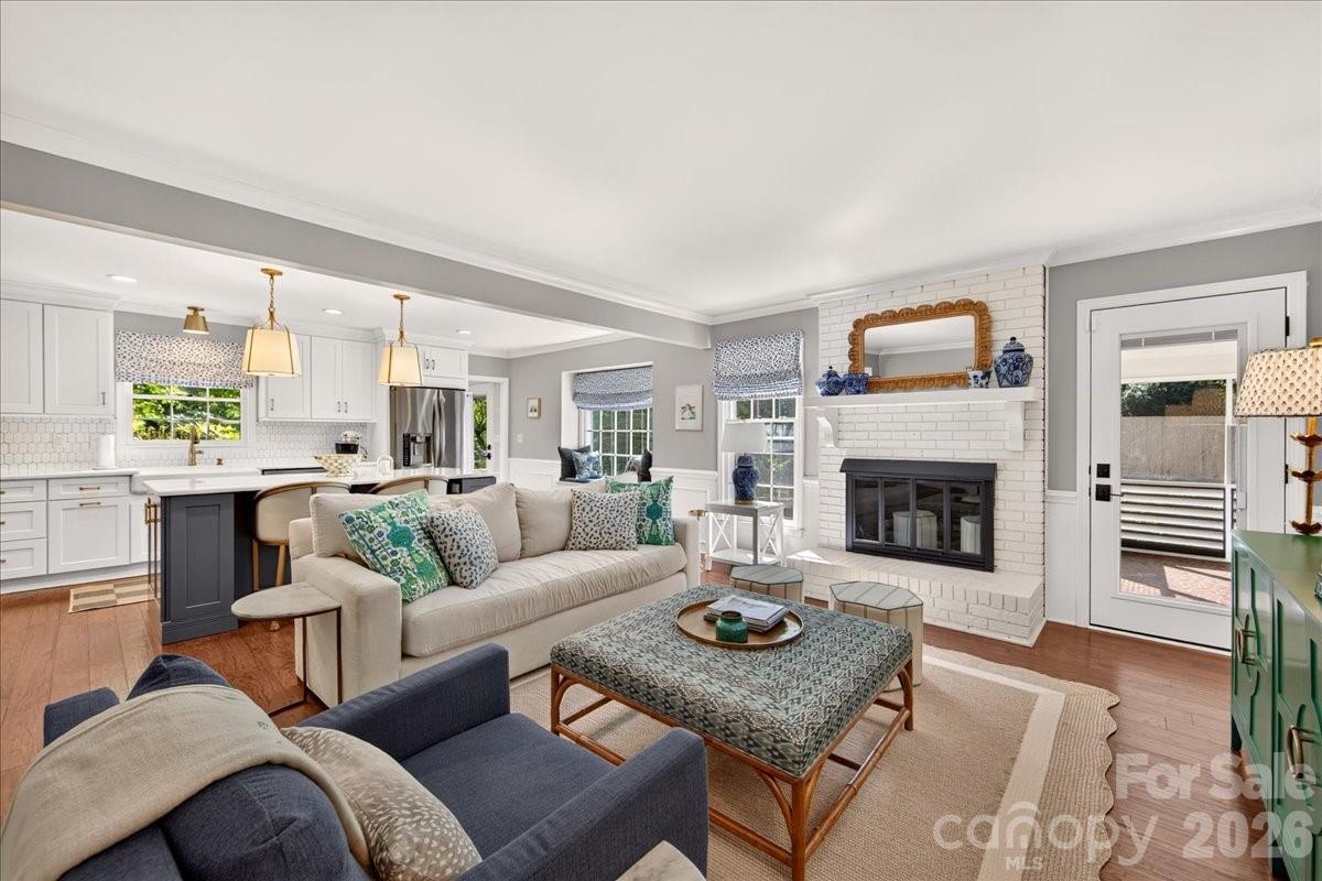 401 Kingsley Drive — Charlotte
