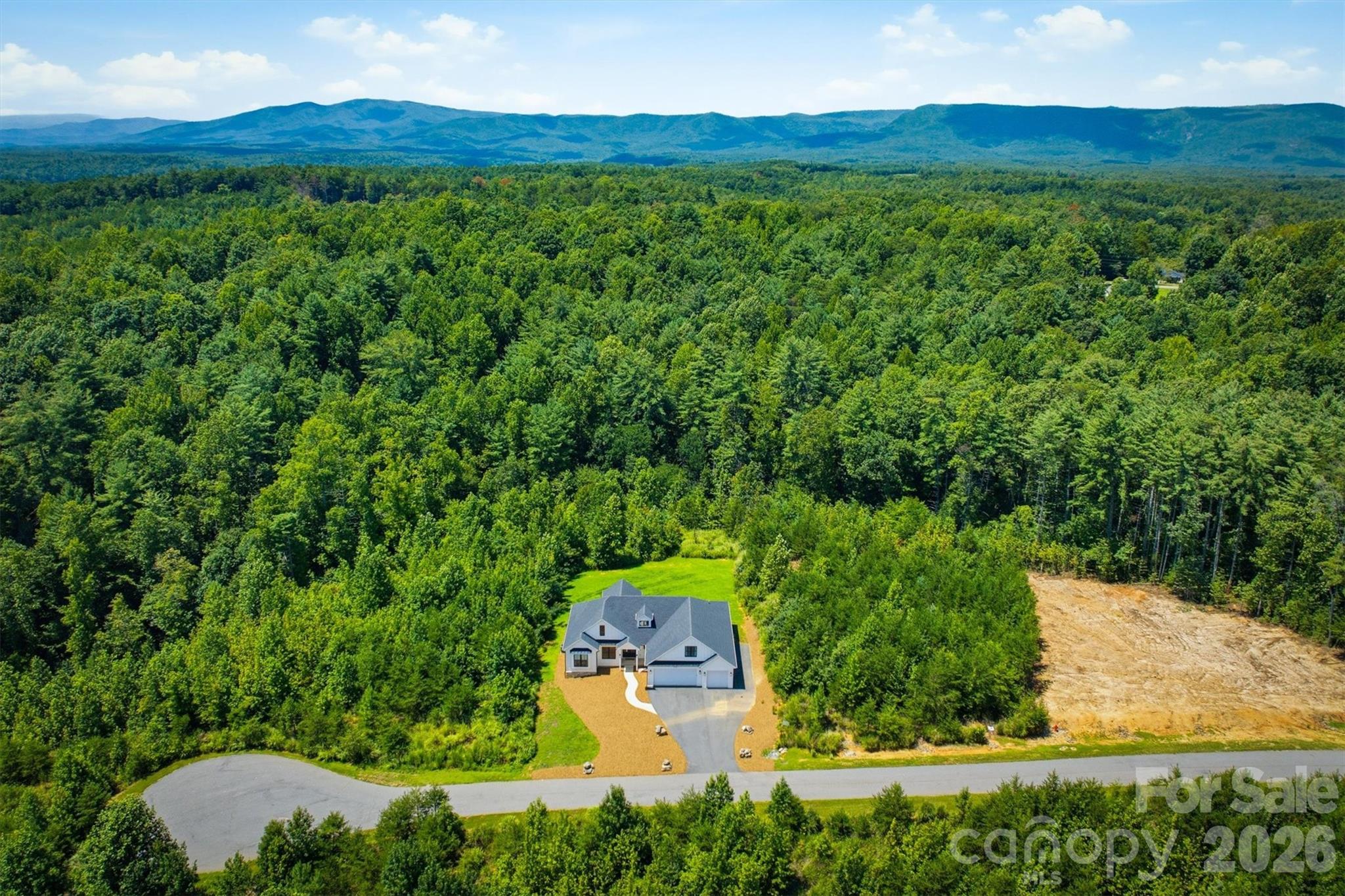 2124 Starlight Lane — Morganton