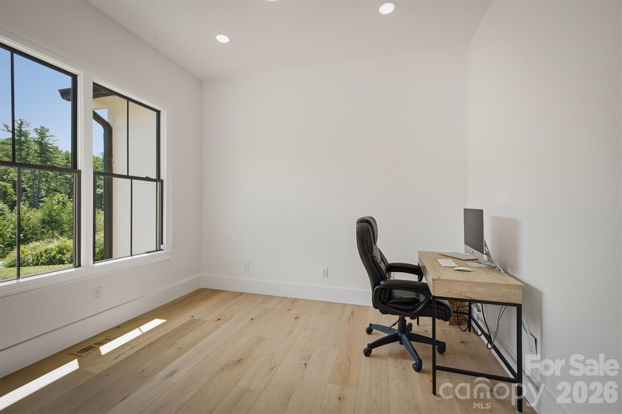 2124 Starlight Lane — Morganton