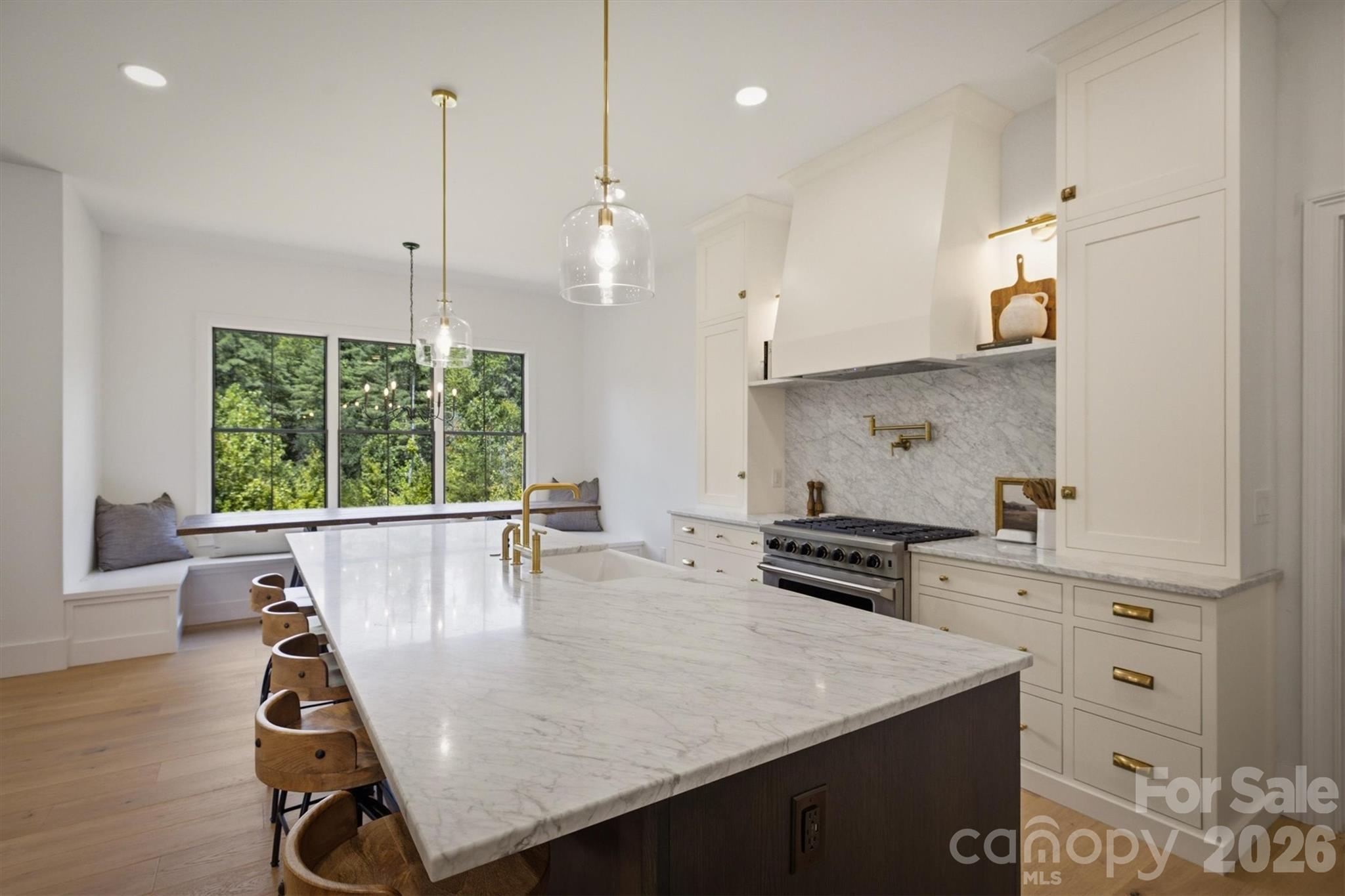2124 Starlight Lane — Morganton