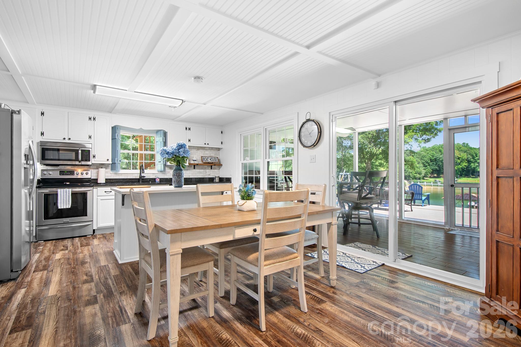 188 Sagemore Road — Mooresville