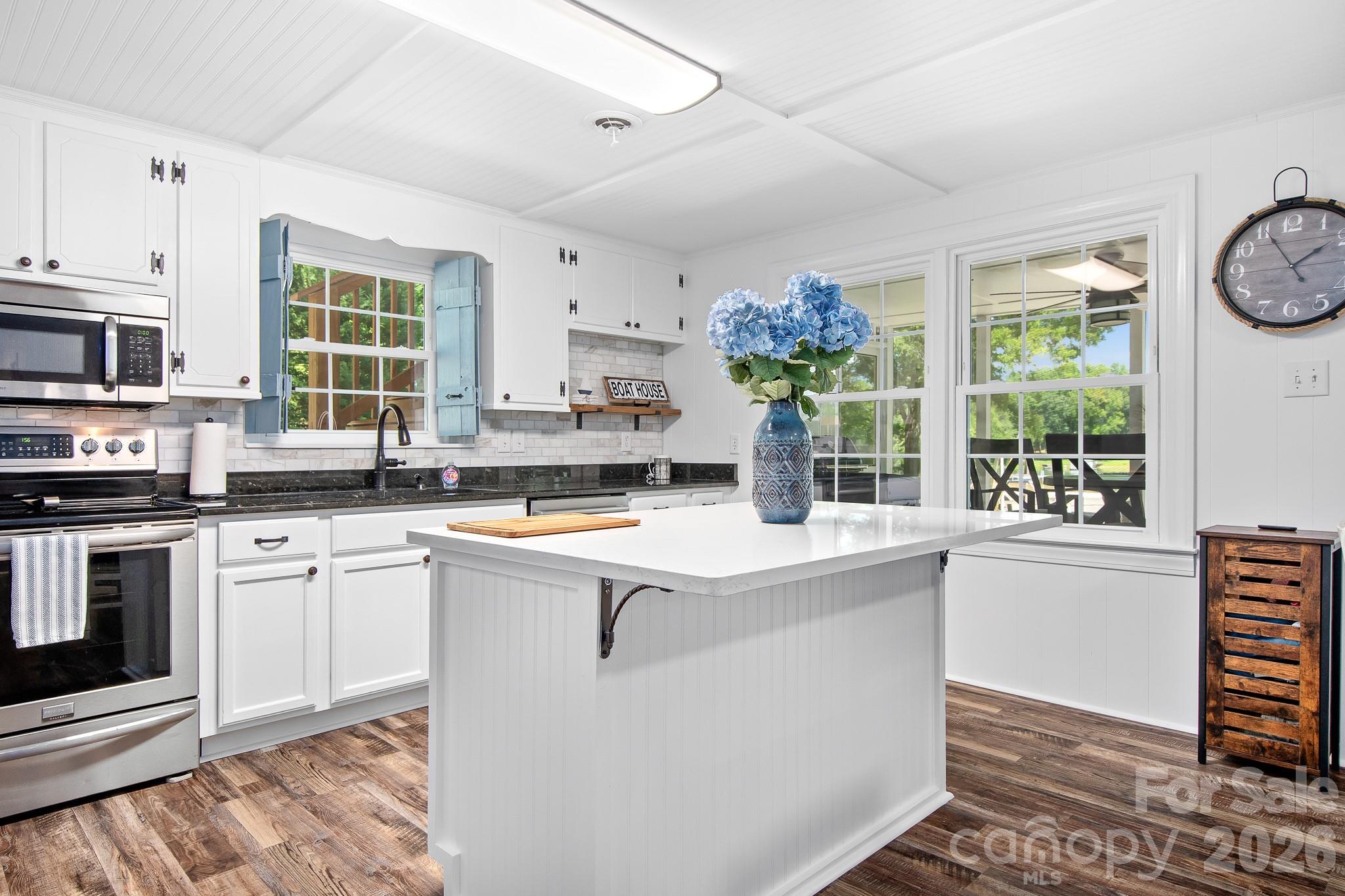 188 Sagemore Road — Mooresville