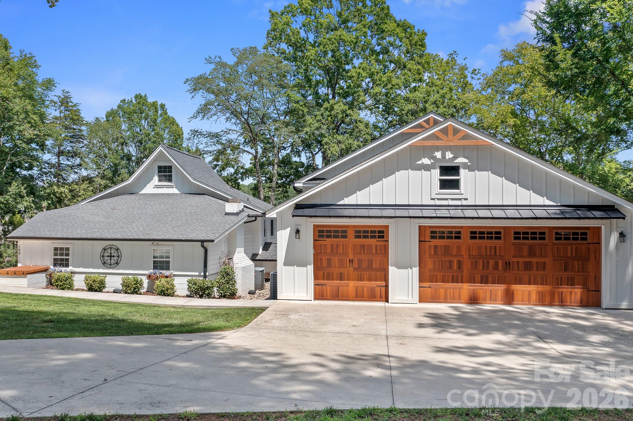 188 Sagemore Road — Mooresville