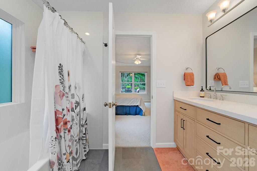 542 Soquili Drive — Brevard