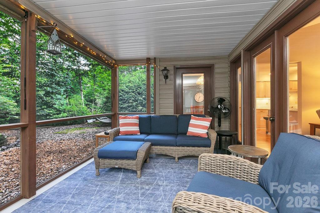 542 Soquili Drive — Brevard