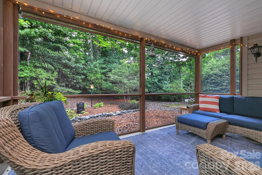 542 Soquili Drive — Brevard
