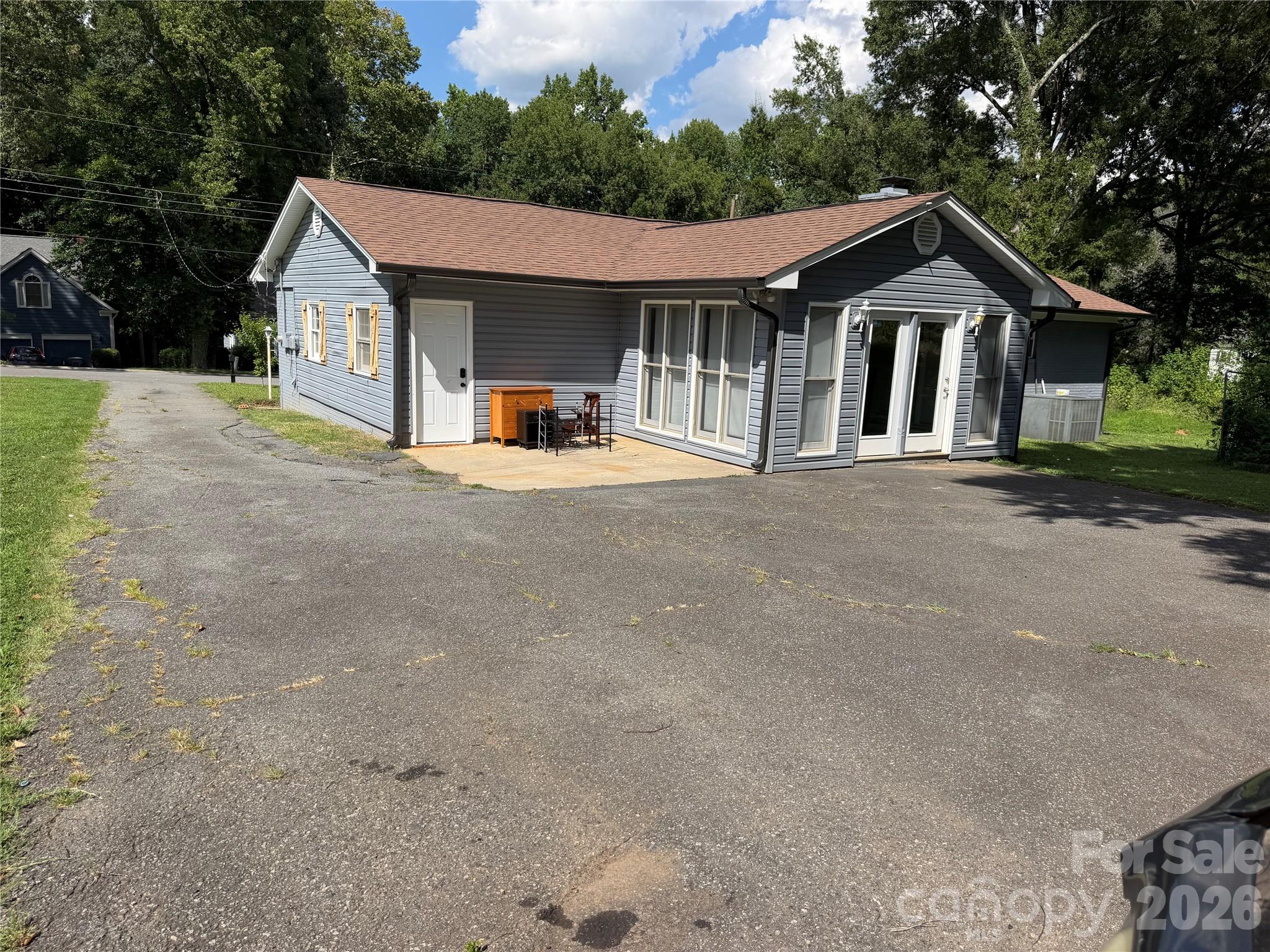 911 Eldorado Avenue — Charlotte