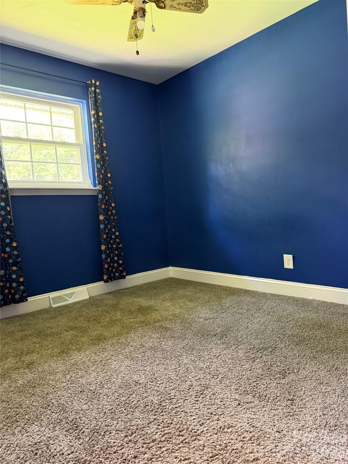 911 Eldorado Avenue — Charlotte