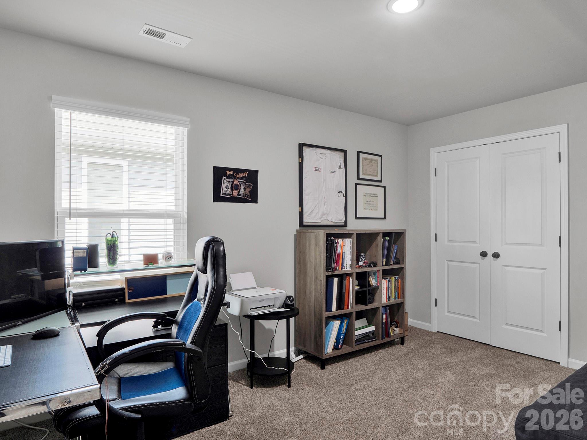 7203 Stoney Wood Lane — Charlotte