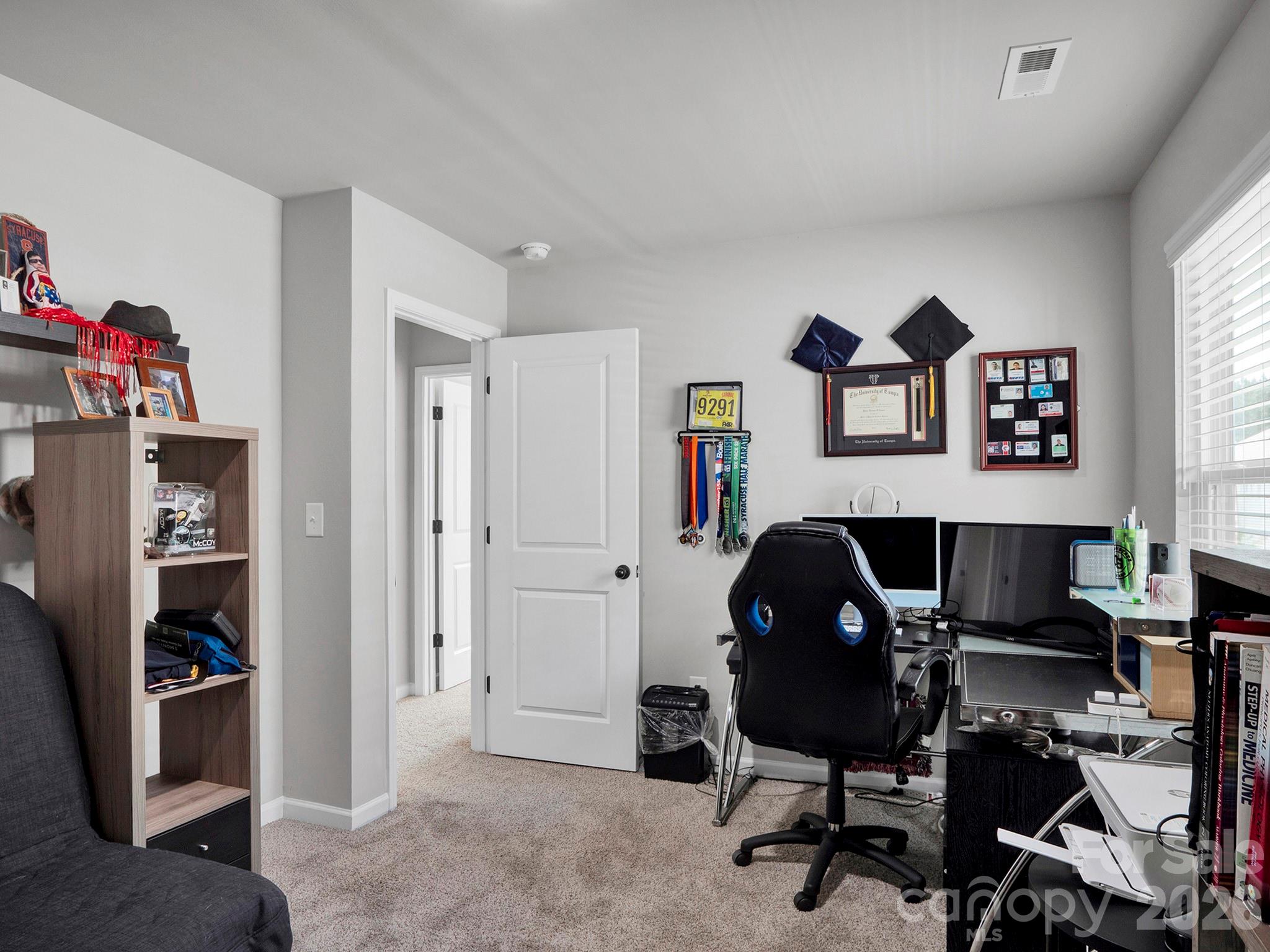 7203 Stoney Wood Lane — Charlotte