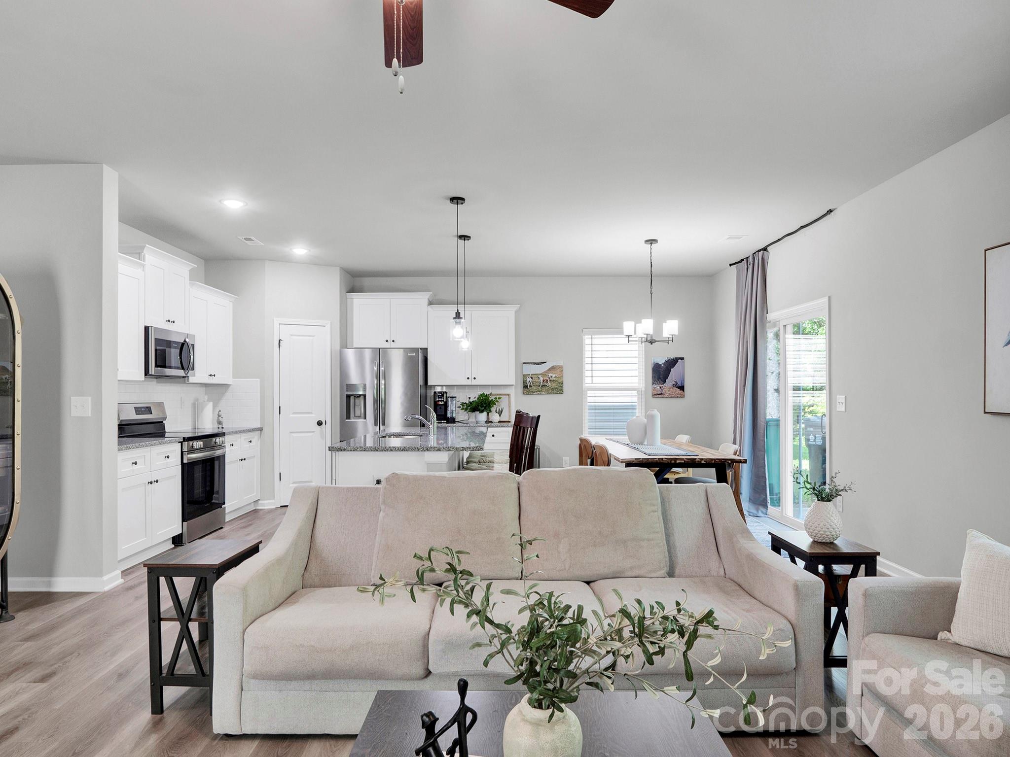 7203 Stoney Wood Lane — Charlotte