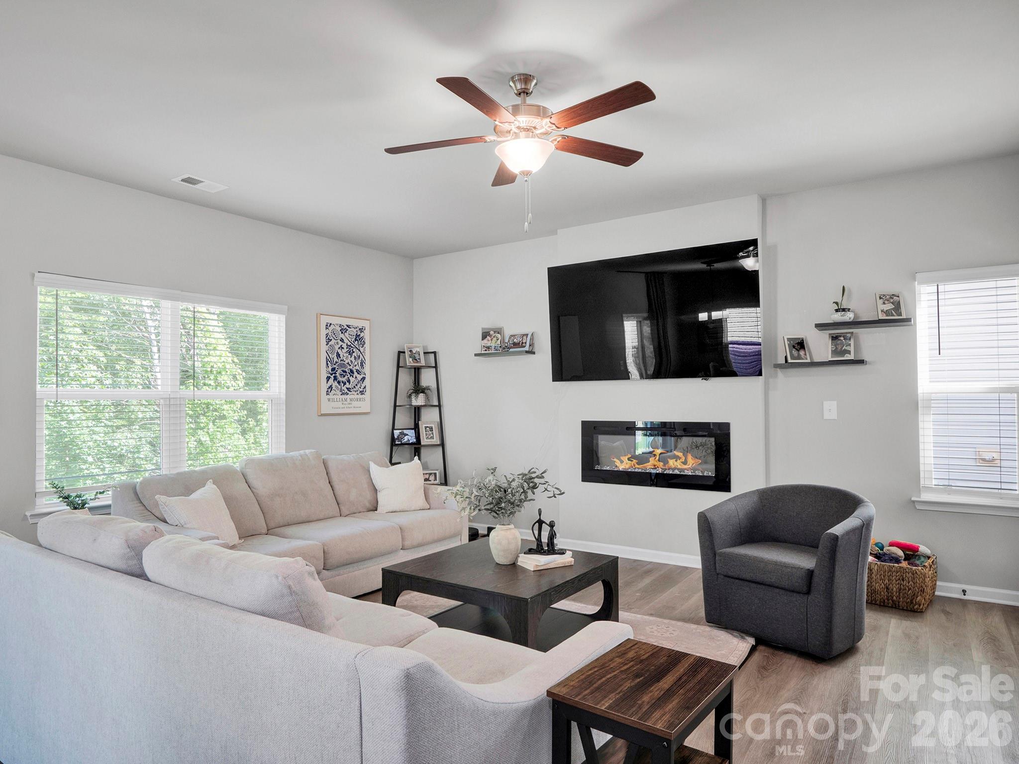 7203 Stoney Wood Lane — Charlotte