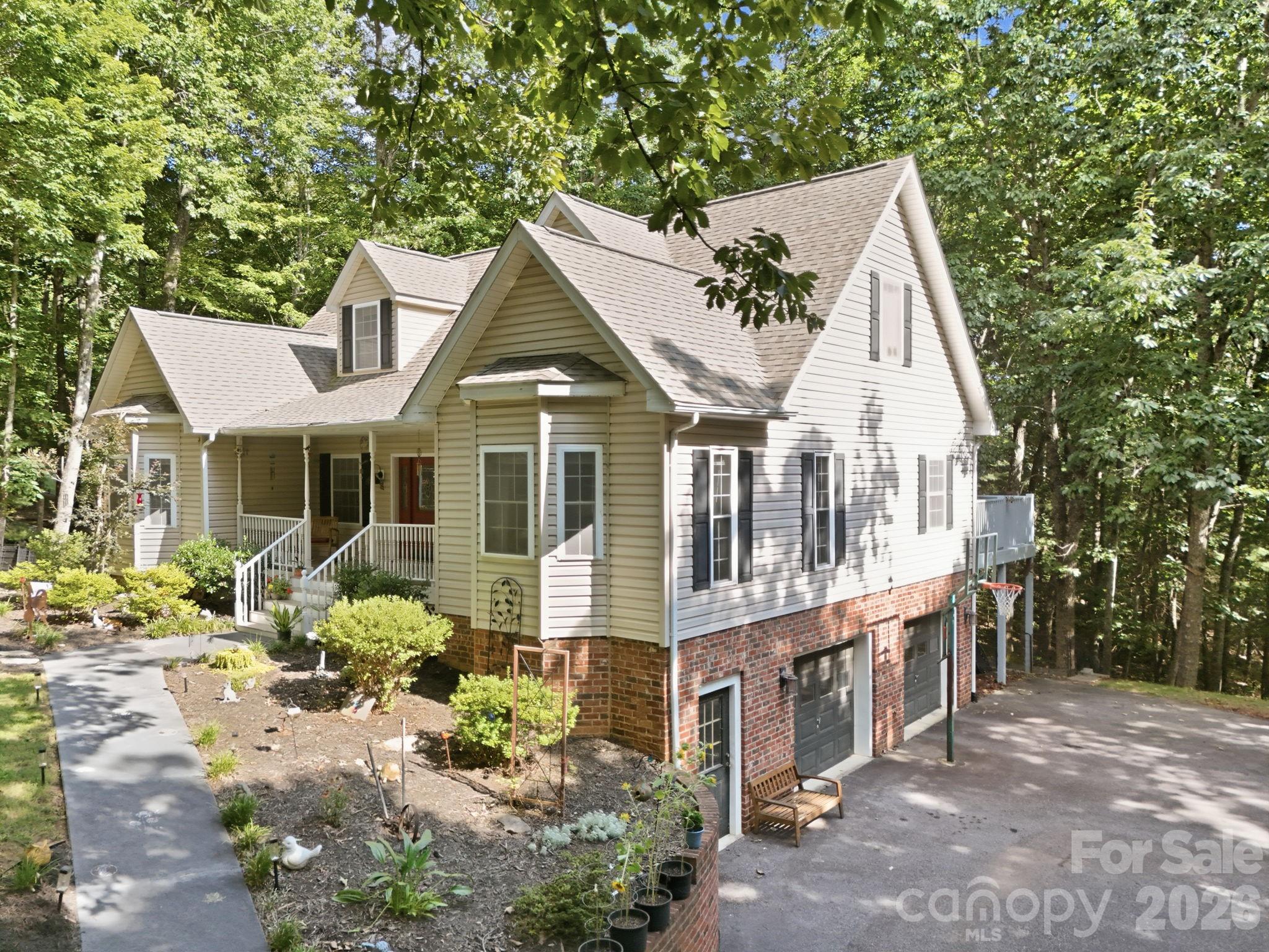 28 Gentlewood Trail — Candler
