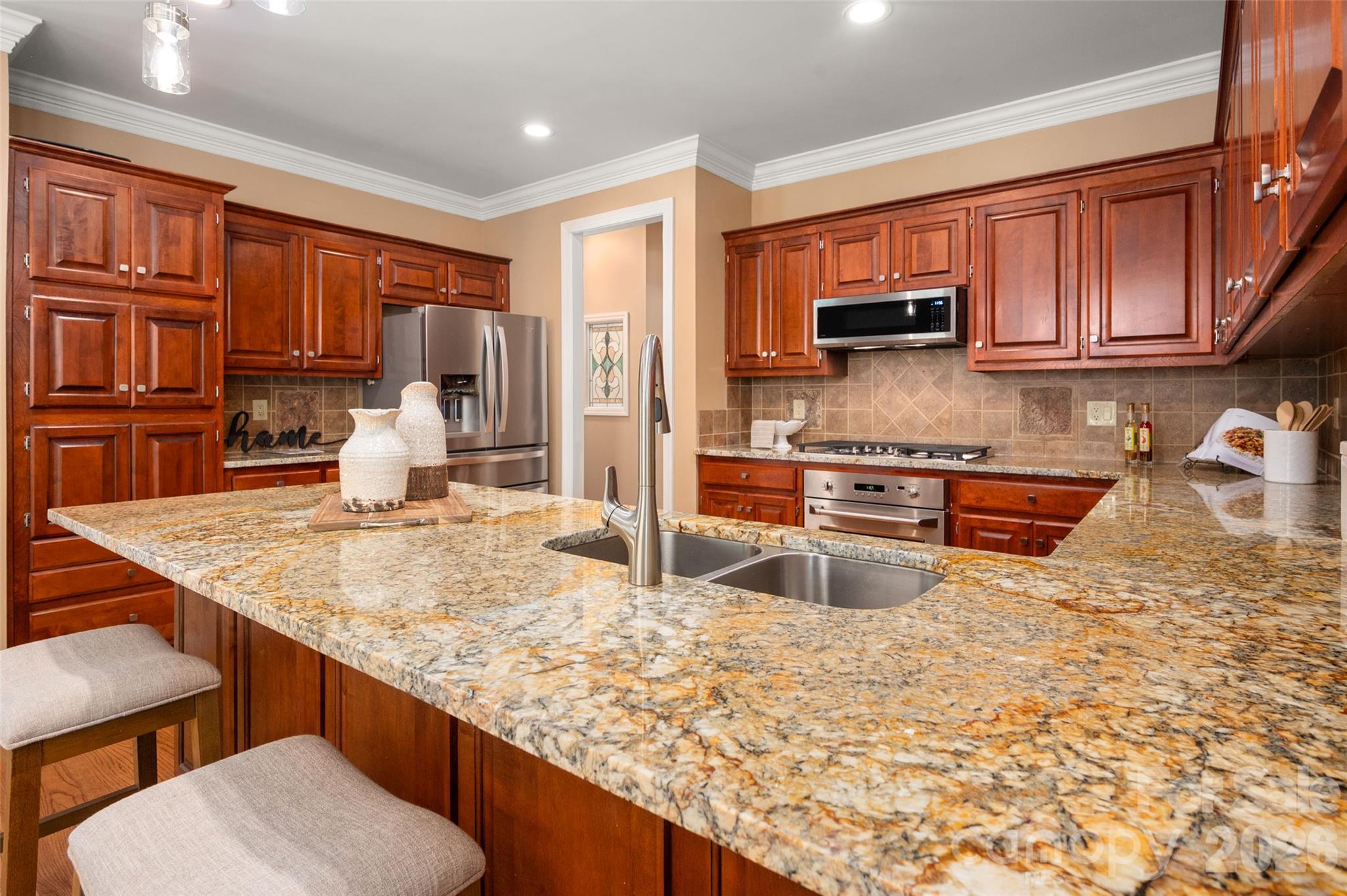 12818 Darby Chase Drive — Charlotte