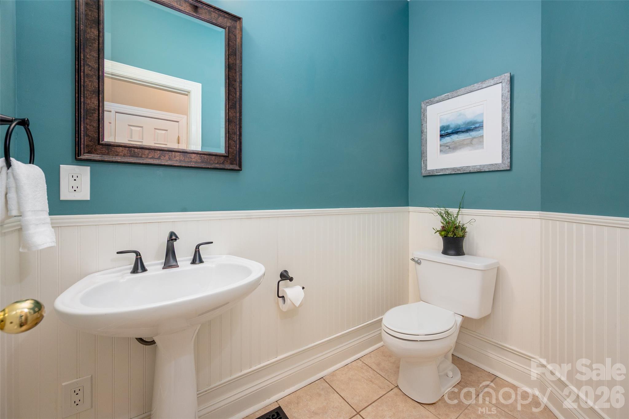 12818 Darby Chase Drive — Charlotte
