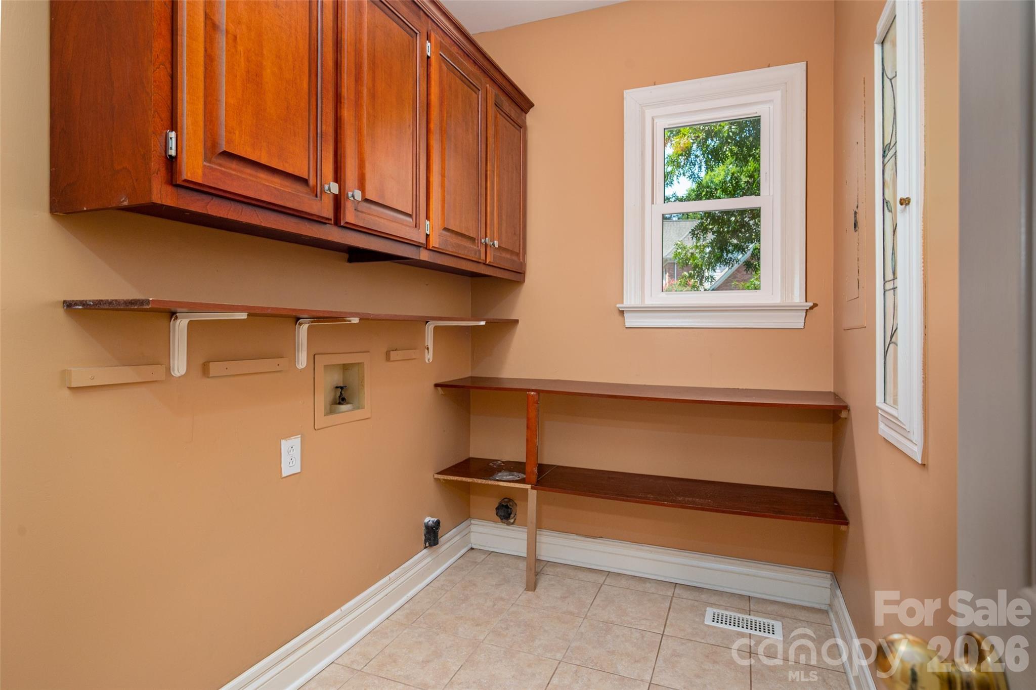 12818 Darby Chase Drive — Charlotte