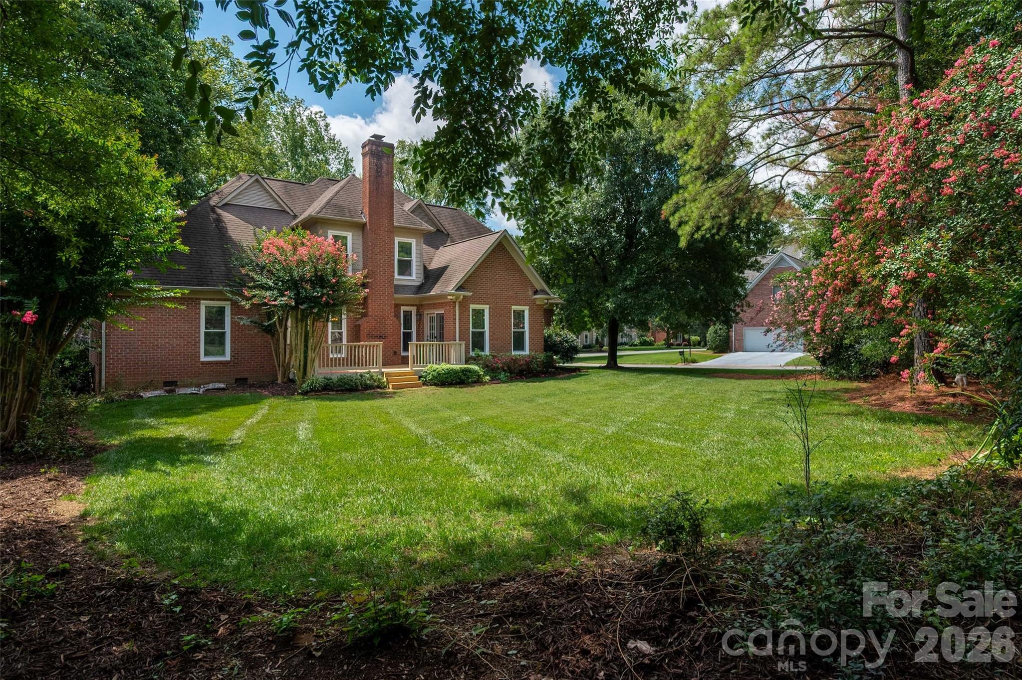 12818 Darby Chase Drive — Charlotte