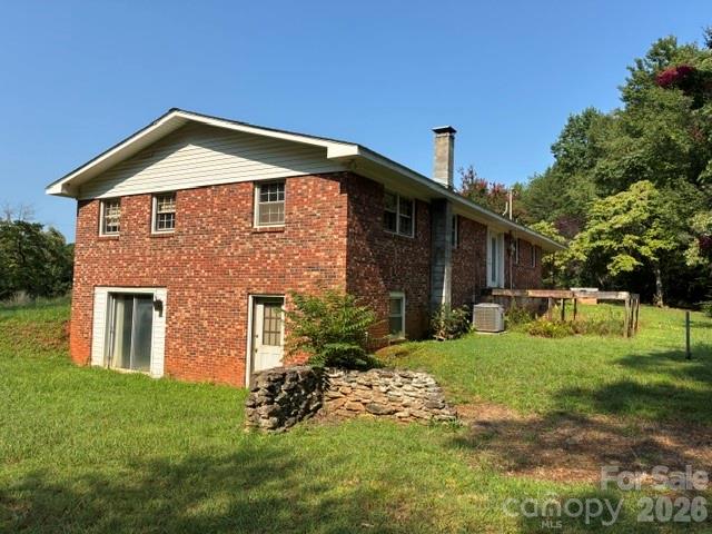 1200 Centennial Road — Union Mills